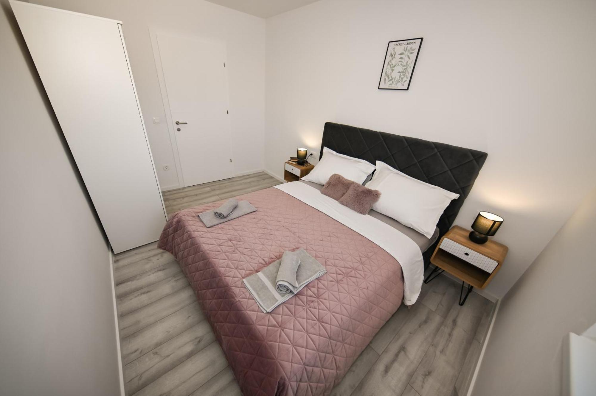 Veliki Apartman Petra Posedarje Phòng bức ảnh